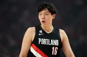 媒体人：我觉得不用担心杨瀚森 咱球员不是托比卢普斯关系进来的图片