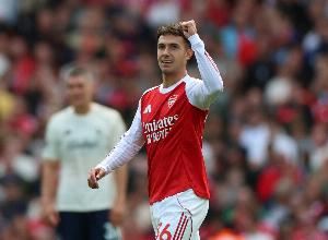 记者:苏维门迪今天照常参加阿森纳训练,约克雷斯没有参与